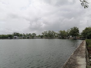 S Curve View Point in Ashtamudi, india