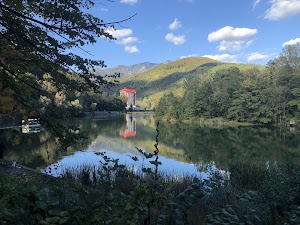 Izvoarele 1 și 2 Căciulata in Căciulata, romania