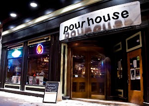 Pourhouse Bar & Grill in Loveland, united states