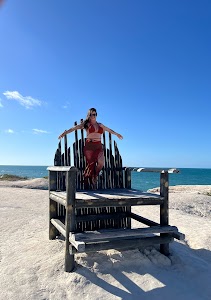 Trono de Ferro da série Game of Thrones in Beberibe, brazil