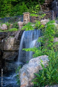 Waterfall Park in Independence, united states