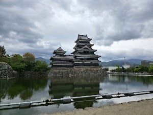 Matsumoto Castle Park in Matsumoto, japan