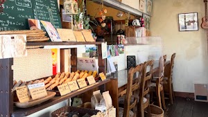 Usuyaki Cafe in Matsumoto, japan