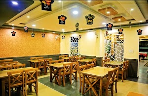 WINBAY Family Restaurant in Padinjarathara, india