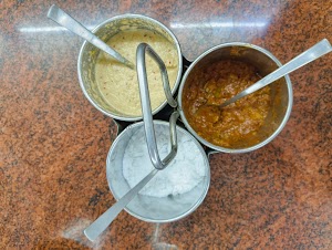 ஶ்ரீ வள்ளி சைவ உணவகம் (Sri Valli Veg Restaurant) in Neyveli, india