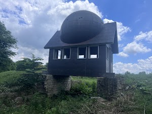 Watch House & Circle Mound in Oh, united states