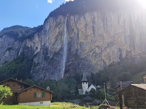 Schiltwaldbachfall in Lauterbrunnen, switzerland