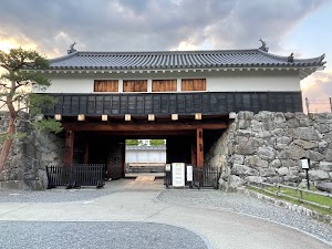 Matsumotojō Taikomon Gate in Matsumoto, japan